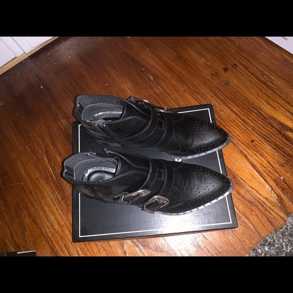 Booties - Picture 3 of 3